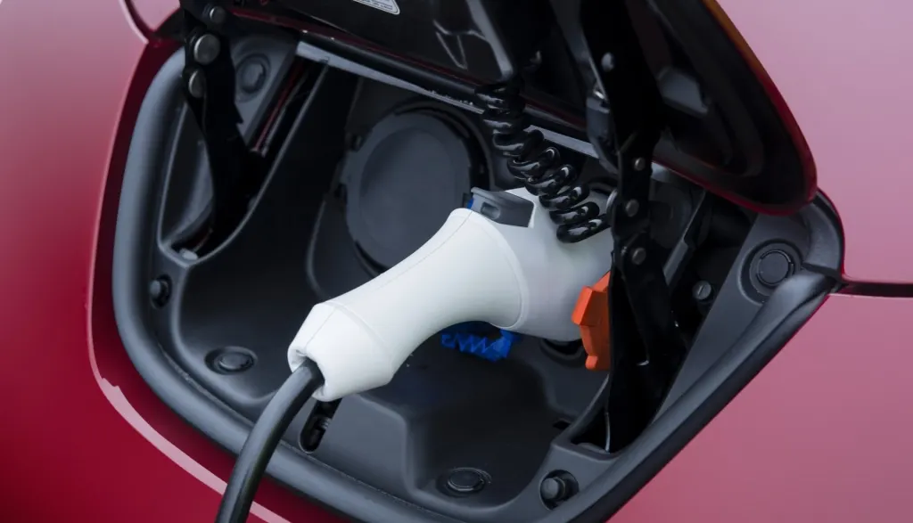 Nissan Leaf 24 kWh Facelifting Зарядка
