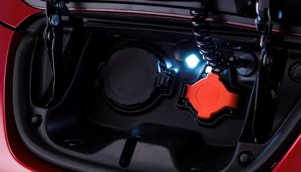 Nissan Leaf 24 kWh Facelifting Светодиодный фонарь