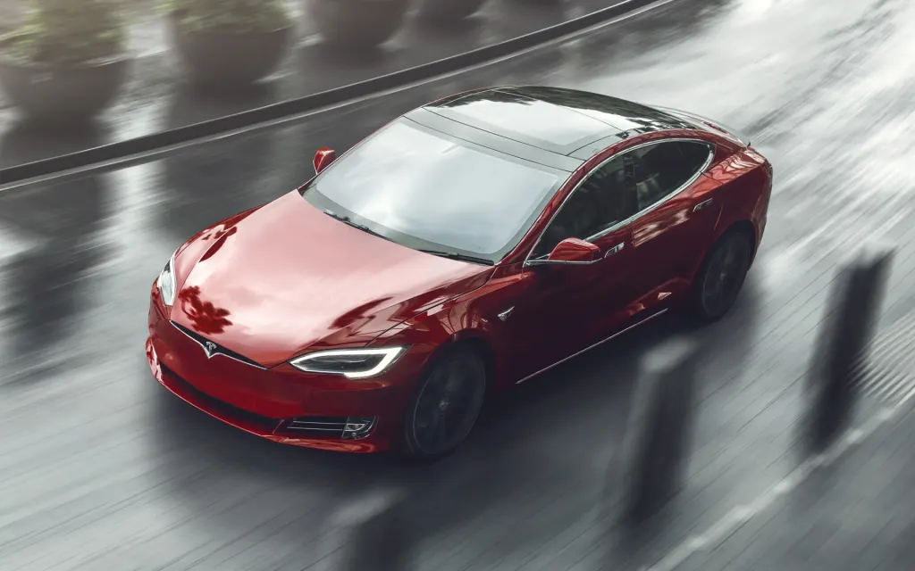 Tesla Model S (2016 - 2020)