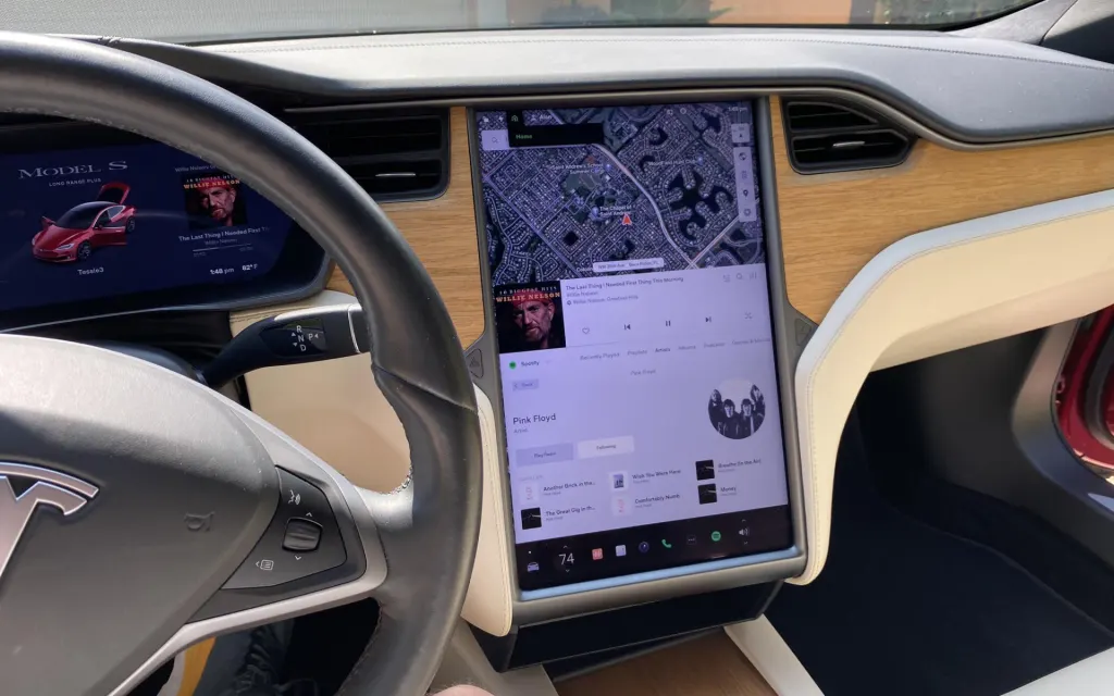 Tesla Model S (2016 - 2020) Інтер'єр